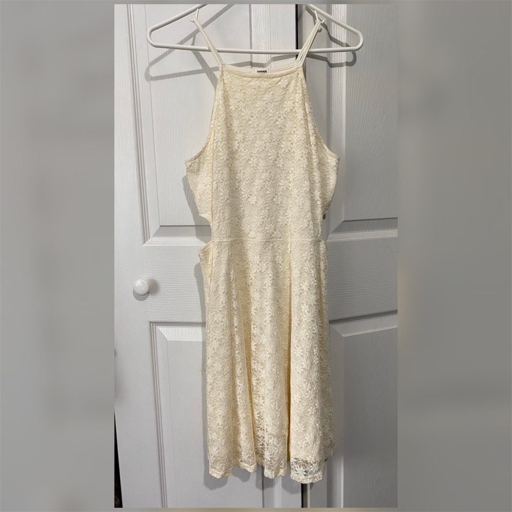 Garage Cut Out Lace Dress